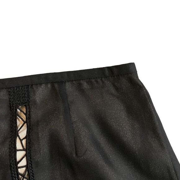 Tahari Arthur S Levins Luxe petite size 6P black with tan under lay lace trim - Picture 4 of 9